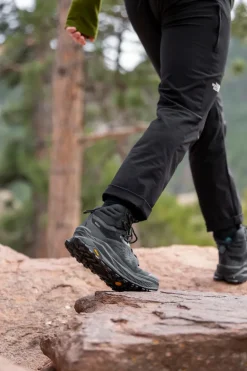 Altra Mens Olympus 6 Hike Mid GTX Boots - Black