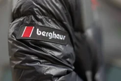 Berghaus Unisex Blockback Down Jacket - Jet Black-Grey Pinstripe
