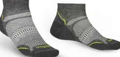 Bridgedale Mens Hike Ultralight T2 Coolmax Performance Low Socks - Graphite