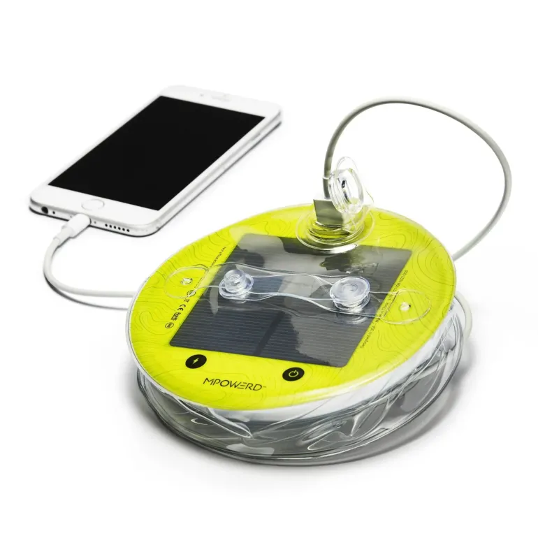 Luci Pro Outdoor Light with Mobile Charging