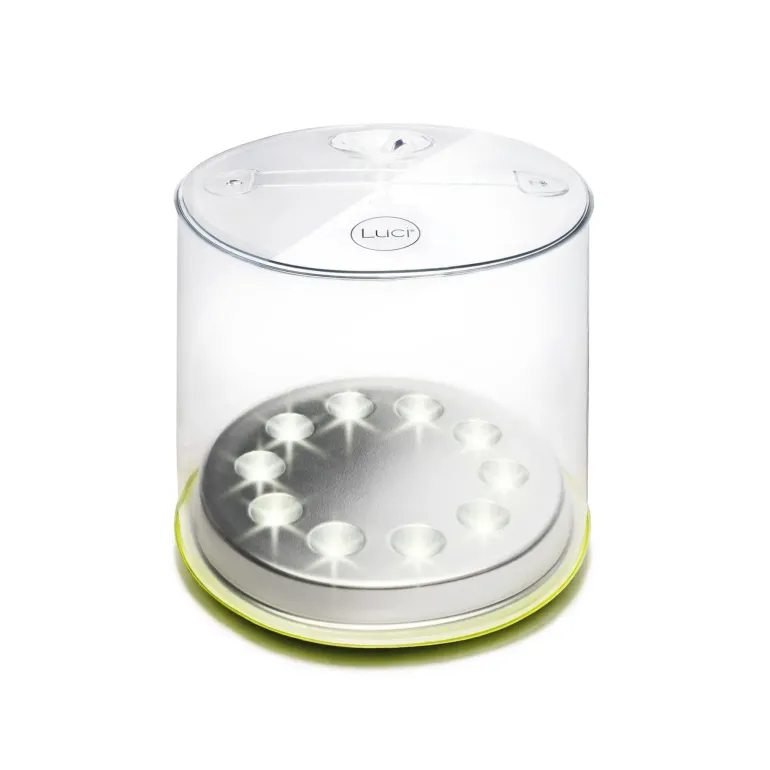 Luci Pro Outdoor Light with Mobile Charging