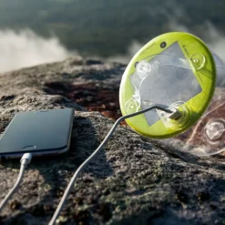 Luci Pro Outdoor Light with Mobile Charging