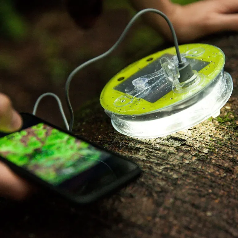 Luci Pro Outdoor Light with Mobile Charging