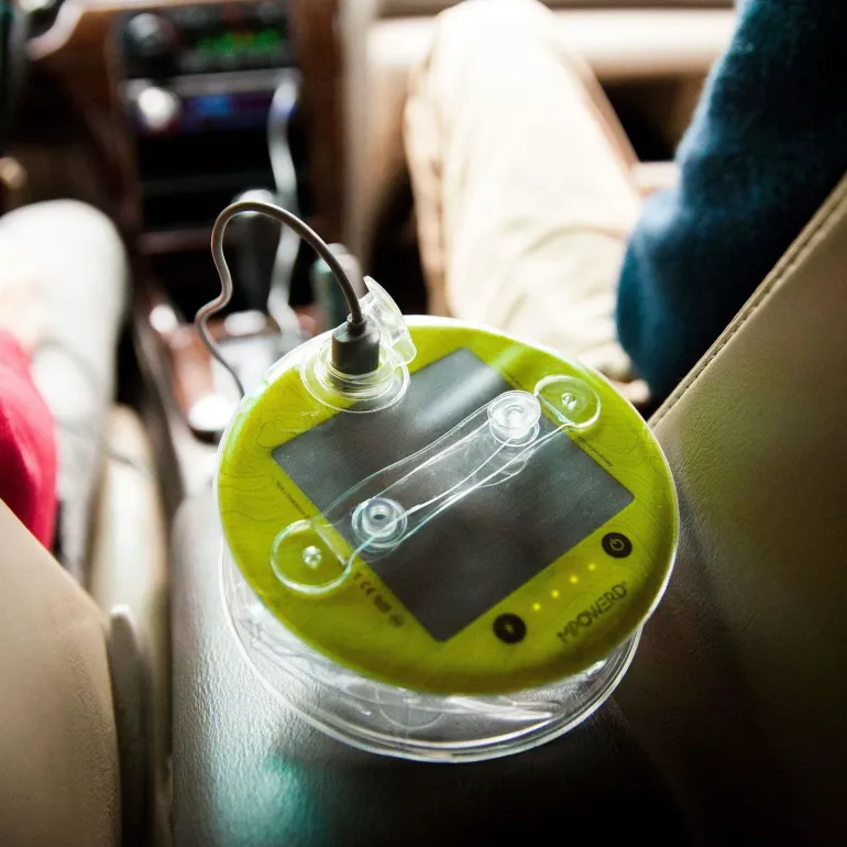 Luci Pro Outdoor Light with Mobile Charging