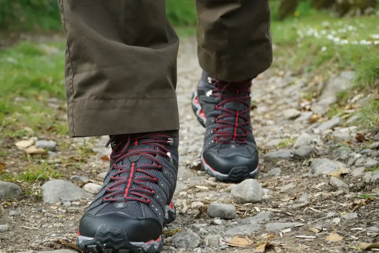 Meindl Mens Respond Mid II GTX Boots - Graphite-Red