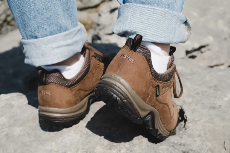Meindl Womens Philadelphia GTX Shoes - Brown