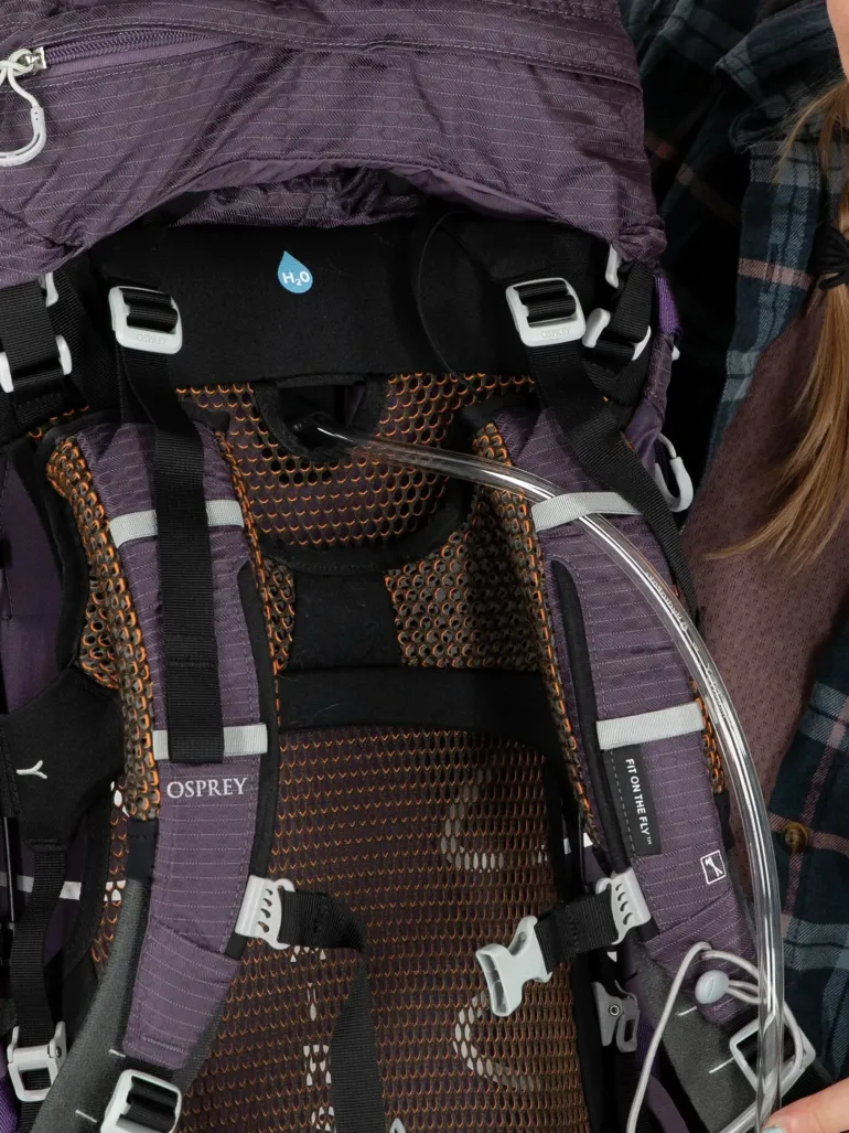 Osprey Womens Aura AG 50 Rucksack - Enchantment Purple