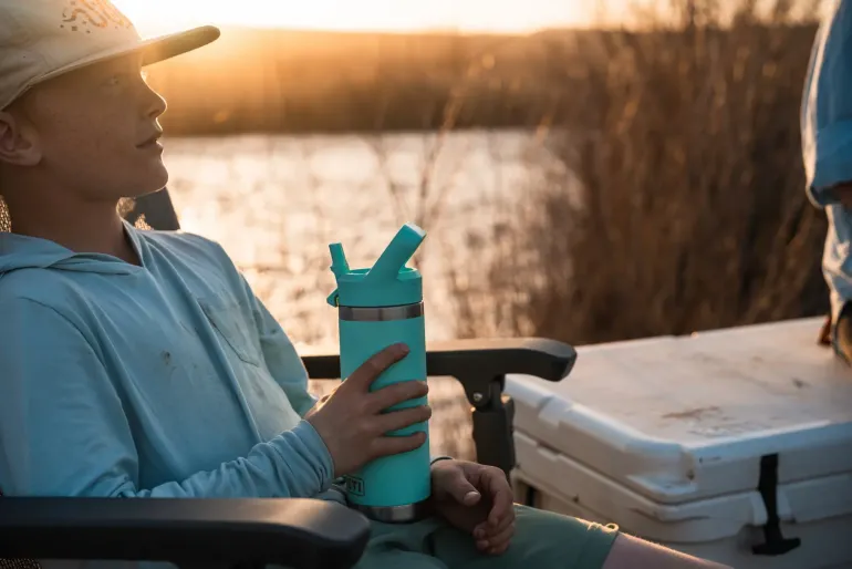 YETI Rambler 26oz Straw Bottle - Seafoam