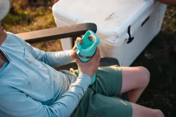 YETI Rambler 26oz Straw Bottle - Seafoam