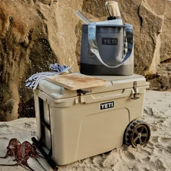 YETI Tundra Haul Wheeled Cool Box - Charcoal